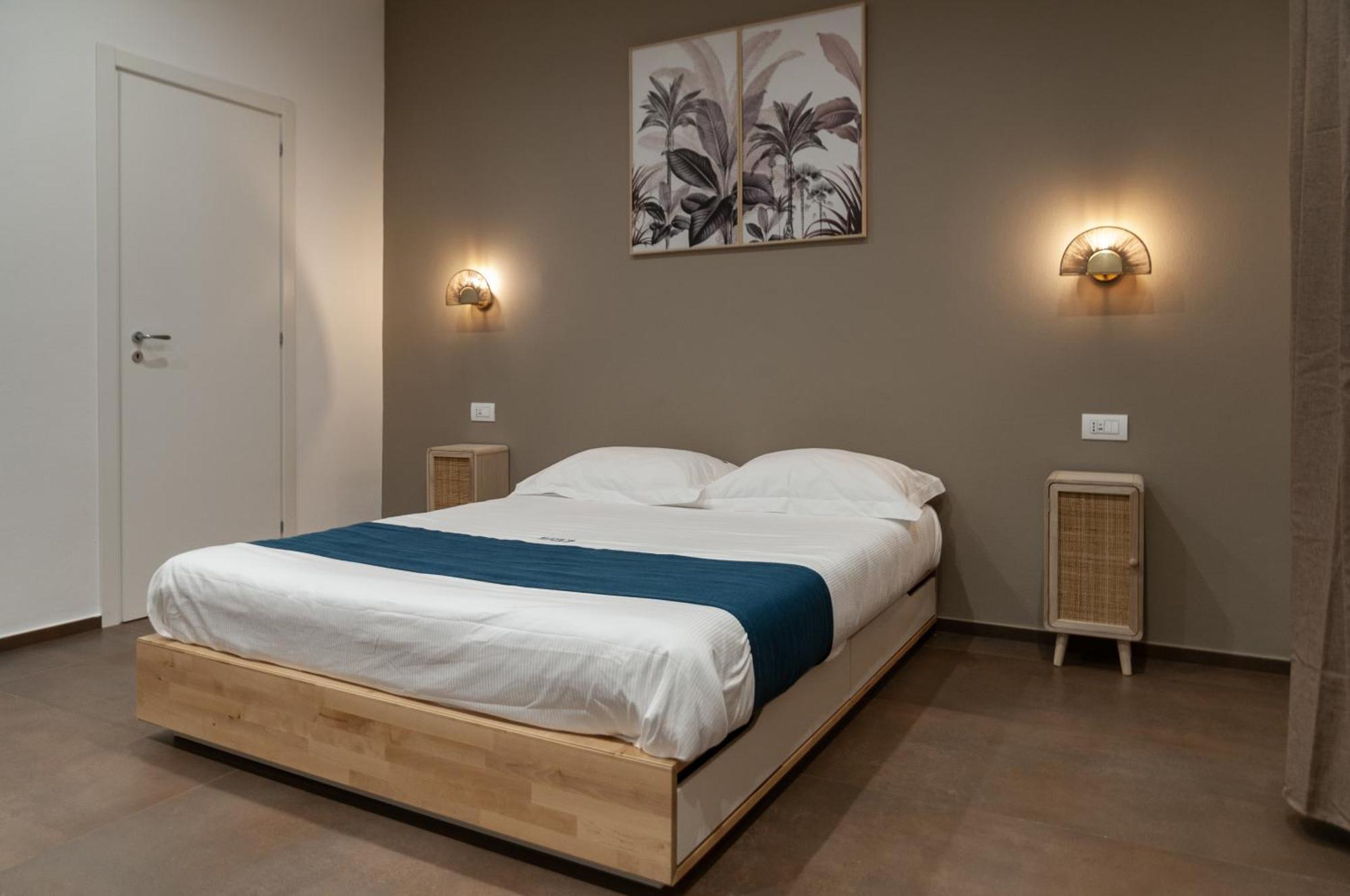 Suite 18 Luxury Apartments 바리 외부 사진