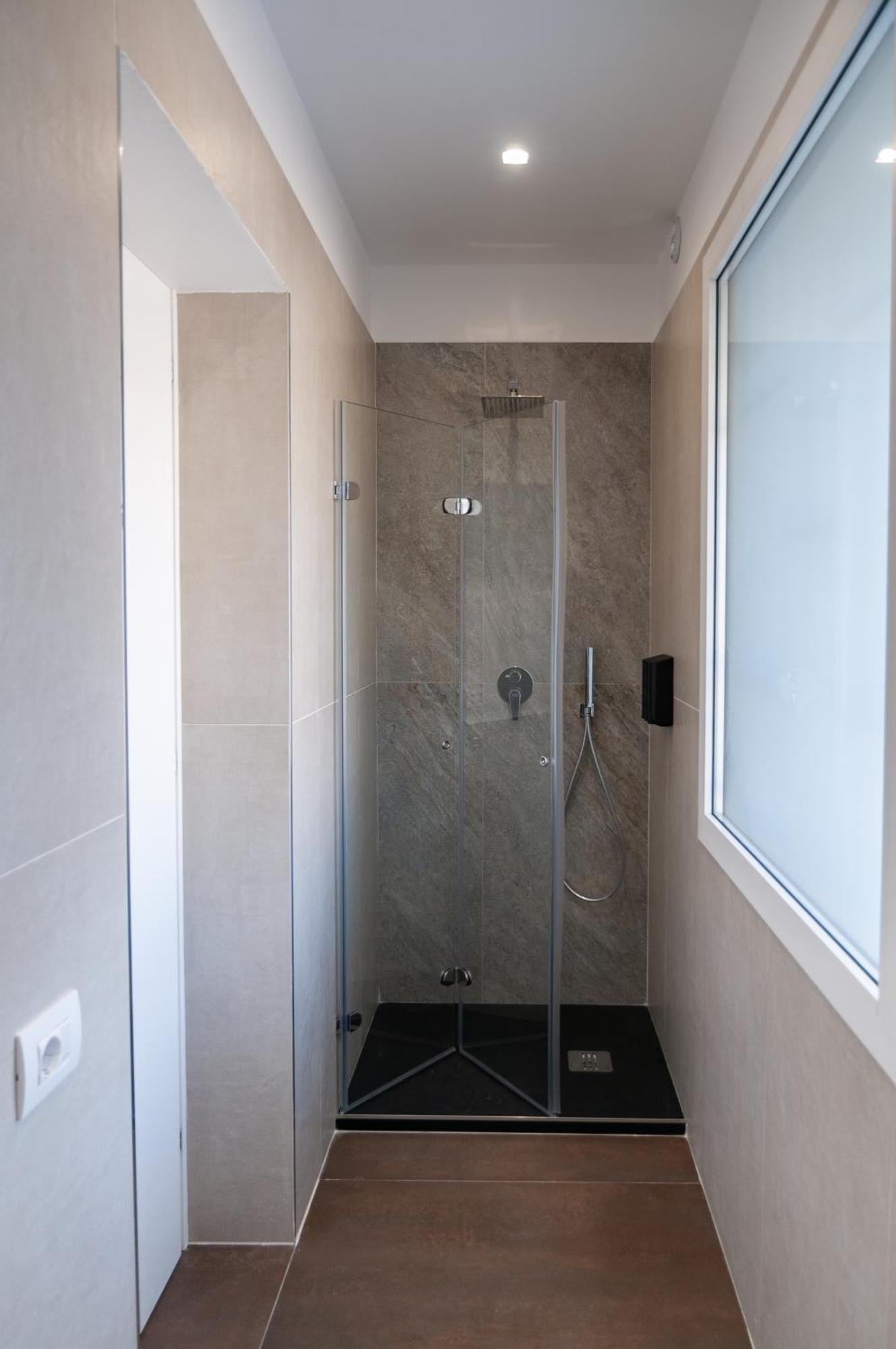 Suite 18 Luxury Apartments 바리 외부 사진